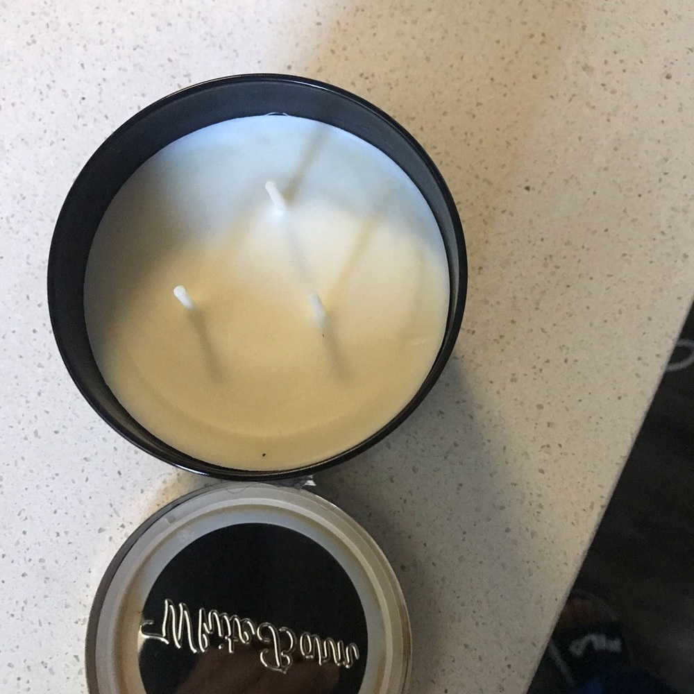 White Barn candle